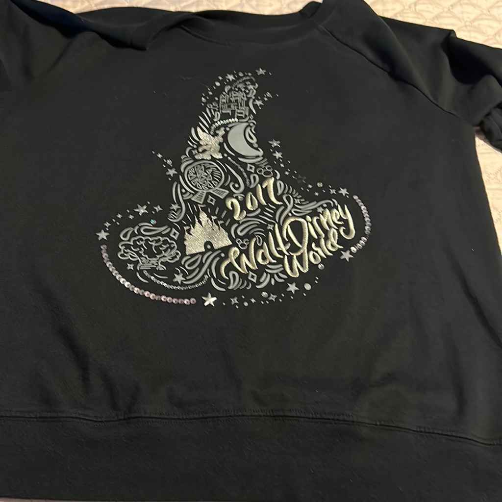2017 Walt Disney World Sweat Shirt Sorcerer Mickey Size Us Xl.